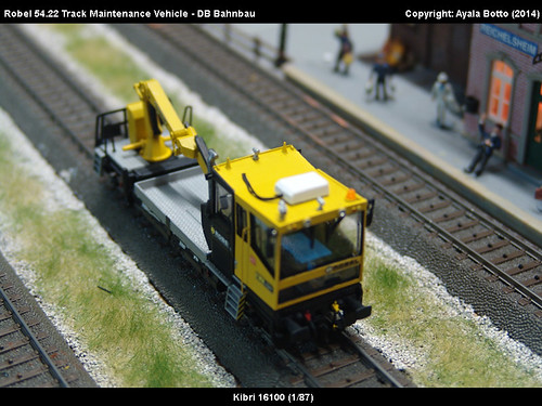 O-gauge model trains