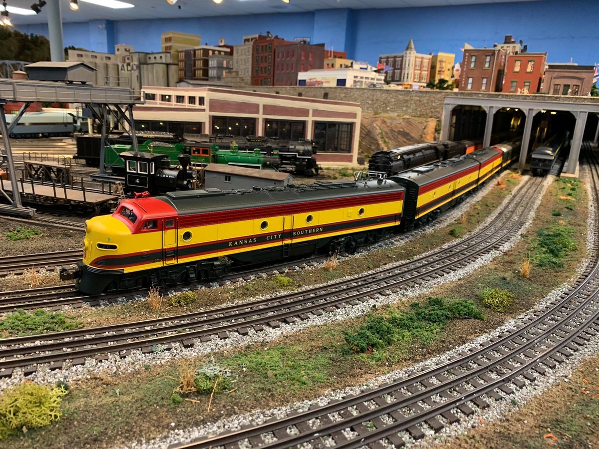 Best O-Gauge Starter Sets for Vibe Trains in 2026