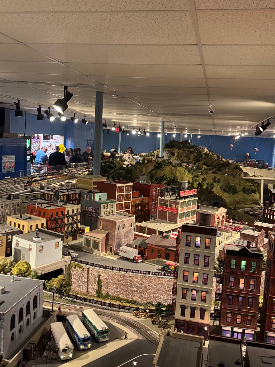 O-gauge model trains